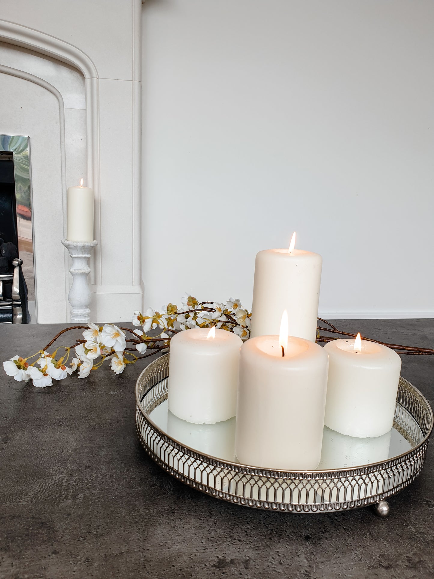 Silver Mirrored Candle Plate