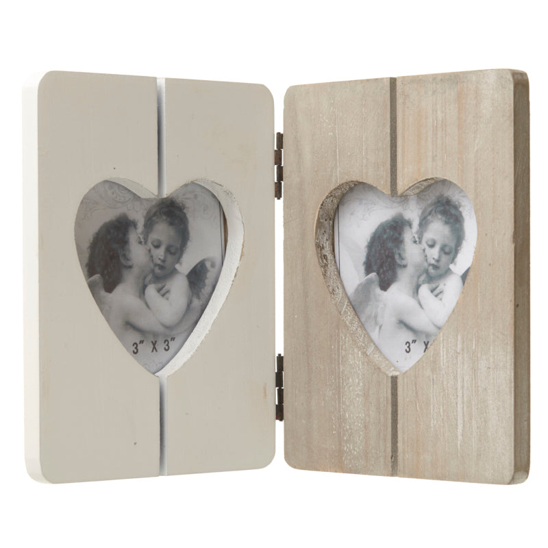 Heart aperture rustic photo frame