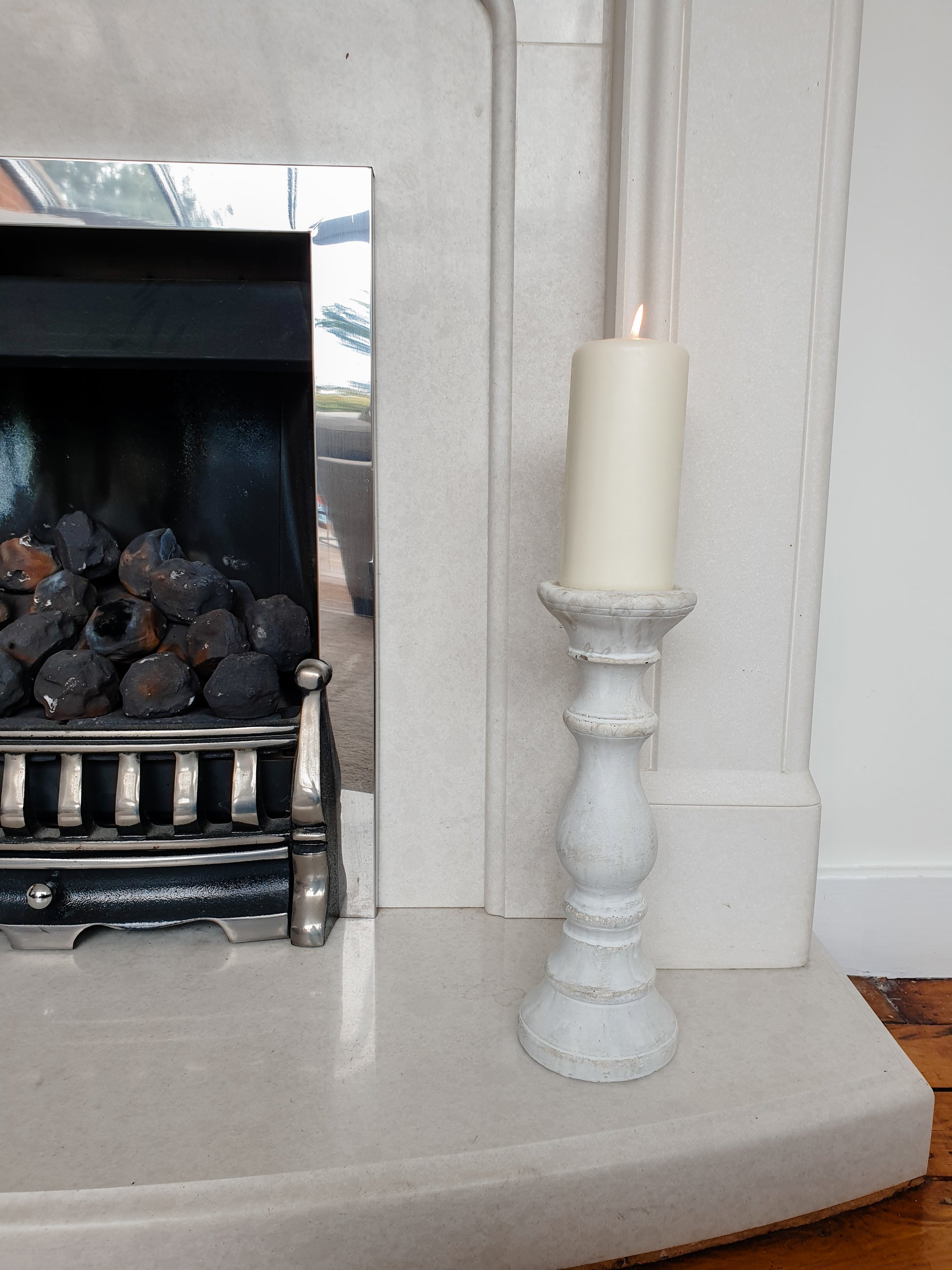 Stone candle pillars