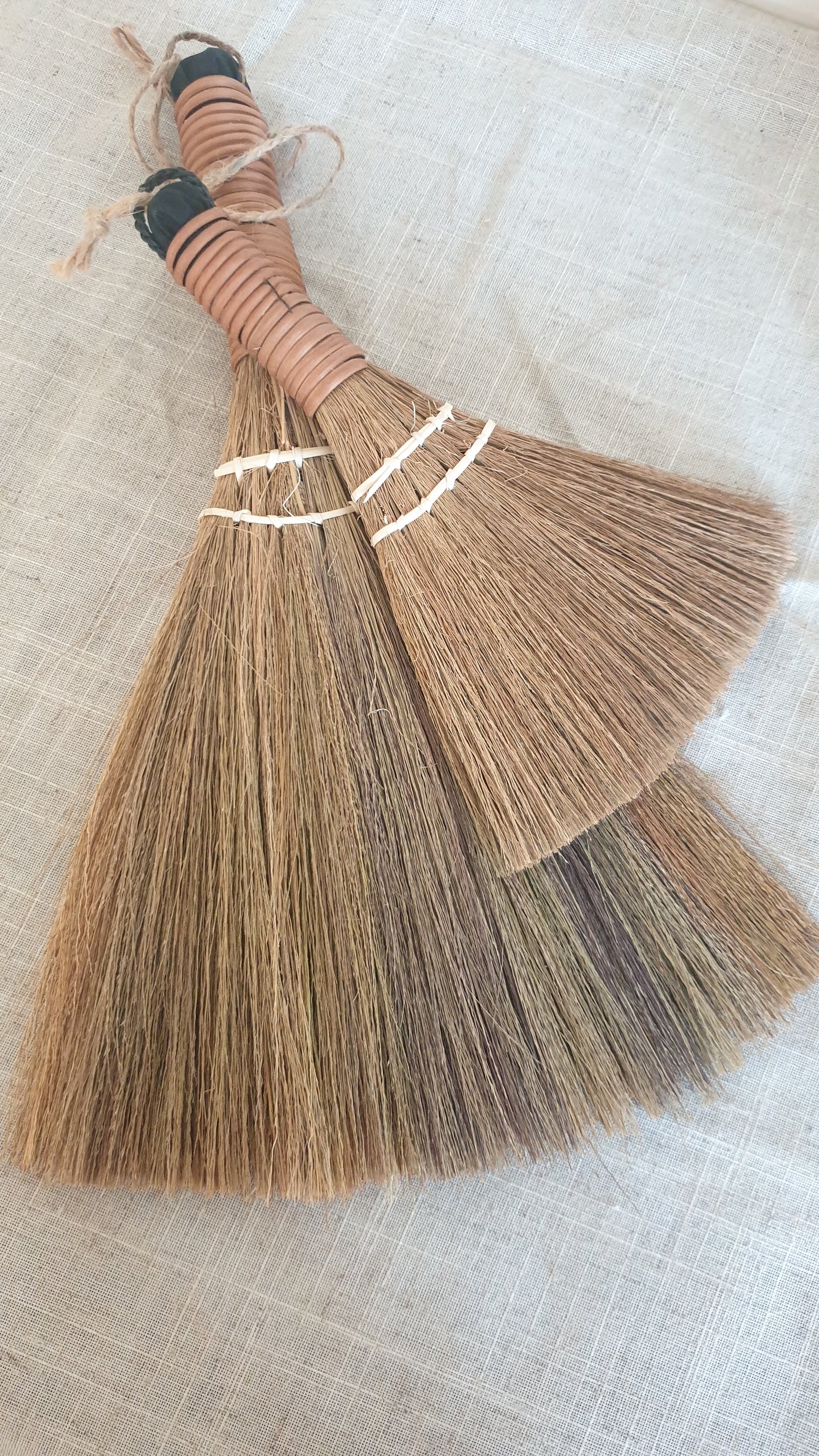 Natural Straw Brushes