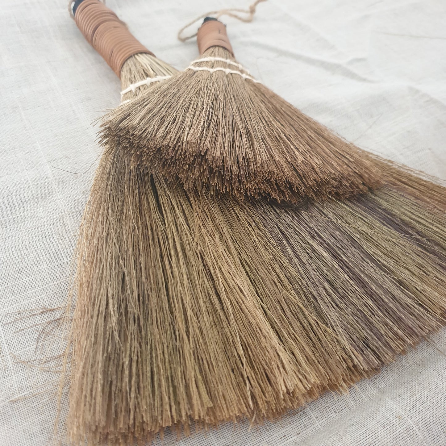 Natural Straw Brushes